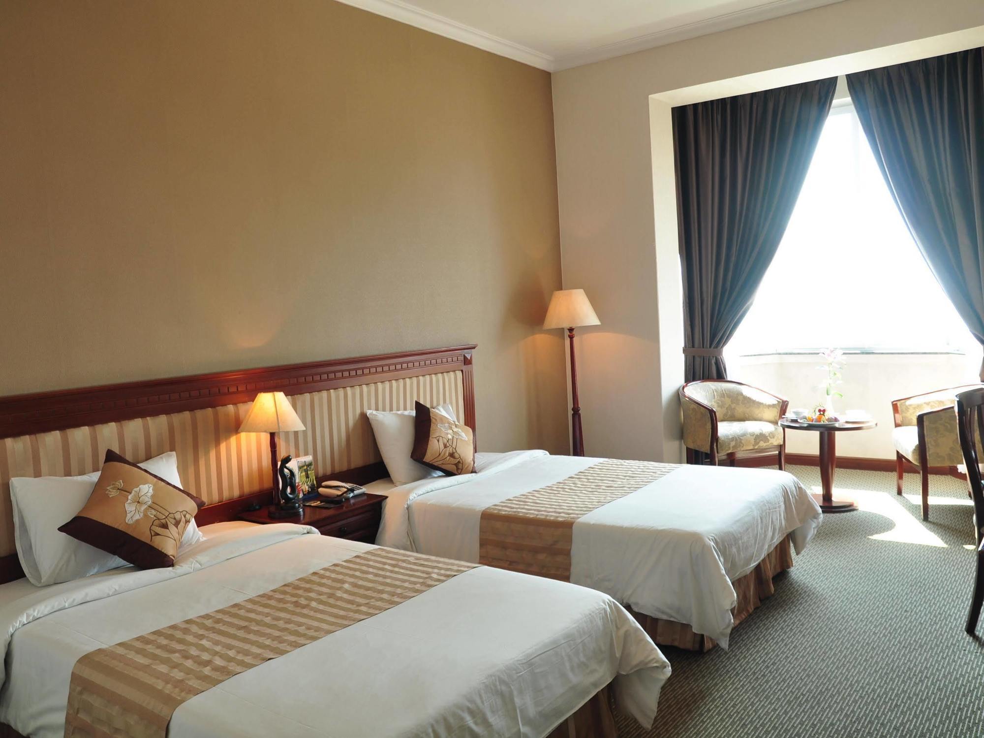 Aloha Halong Hotel Ha Long Eksteriør billede