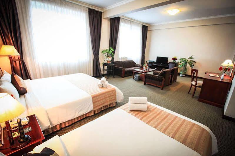 Aloha Halong Hotel Ha Long Eksteriør billede